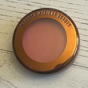 Danessa Myricks Beauty Cream Blush Yummy Skin in •Rose n Brunch•